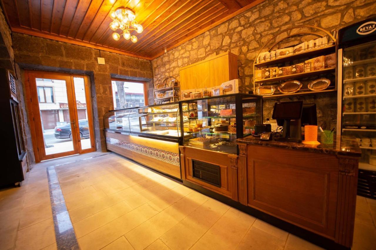 Ahiska Palas Otel كارس المظهر الخارجي الصورة